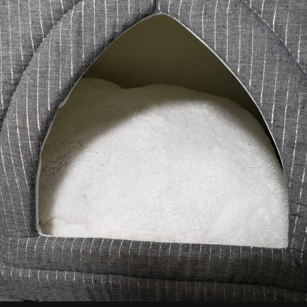 Grey & Silver Pet Bed